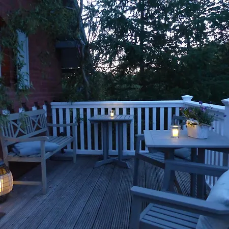 アパート De Ole -swalbennest Lütjenholm